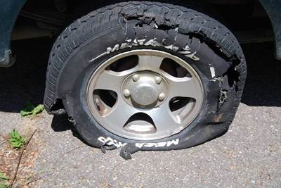 Right_Rear_Tire_Blow-out